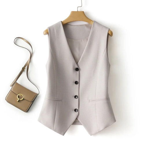 ARIANA VEST